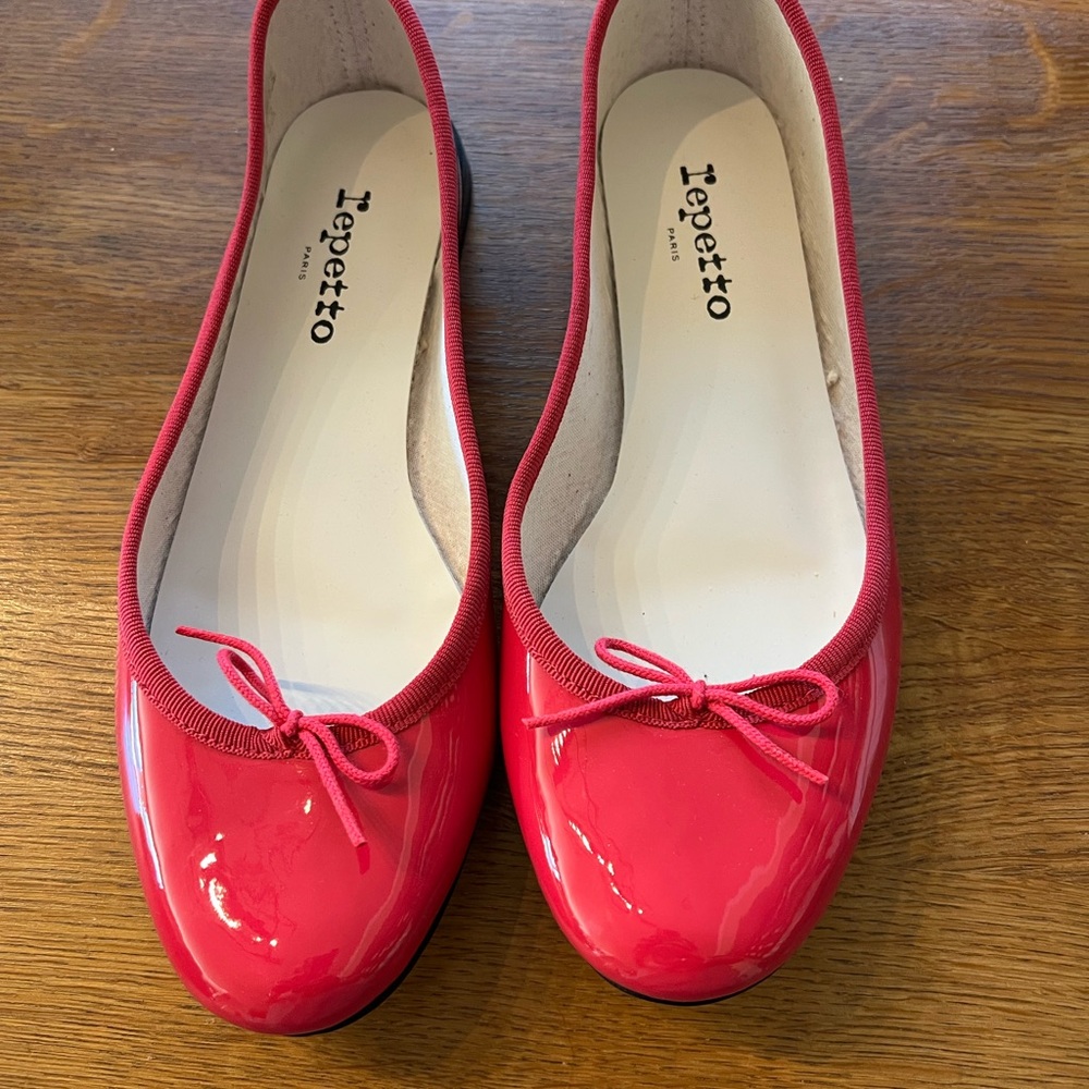 Repetto Red Glossy Flats with Bow